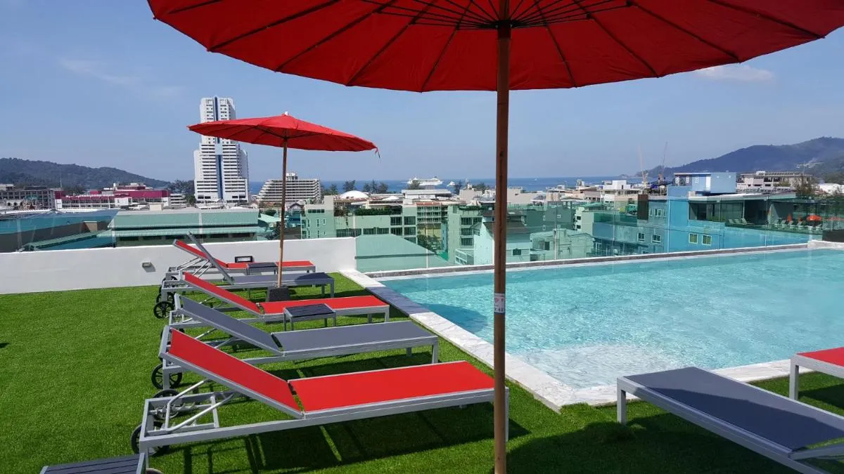 Image 4 of Neon Patong