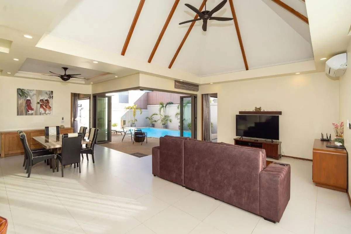 Image 2 of New Boutique Pool Villa Sequoia Close to Rawai and Naiharn Beach