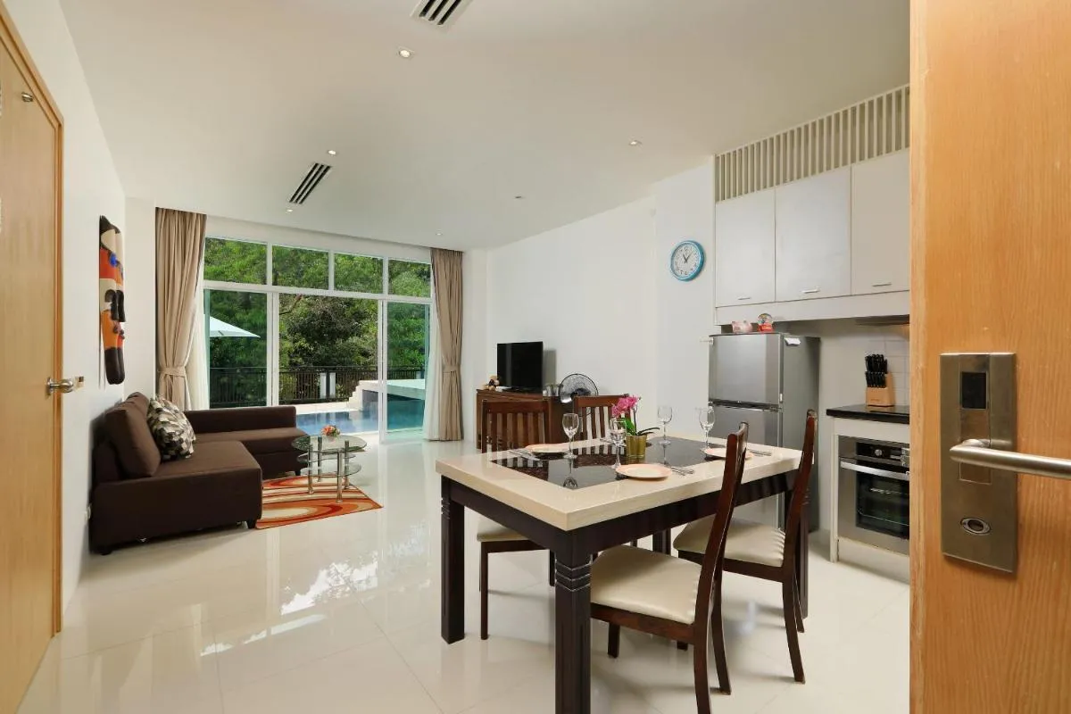 Image 4 of Номер C20 1BR с видом на бассейн by IBG Property