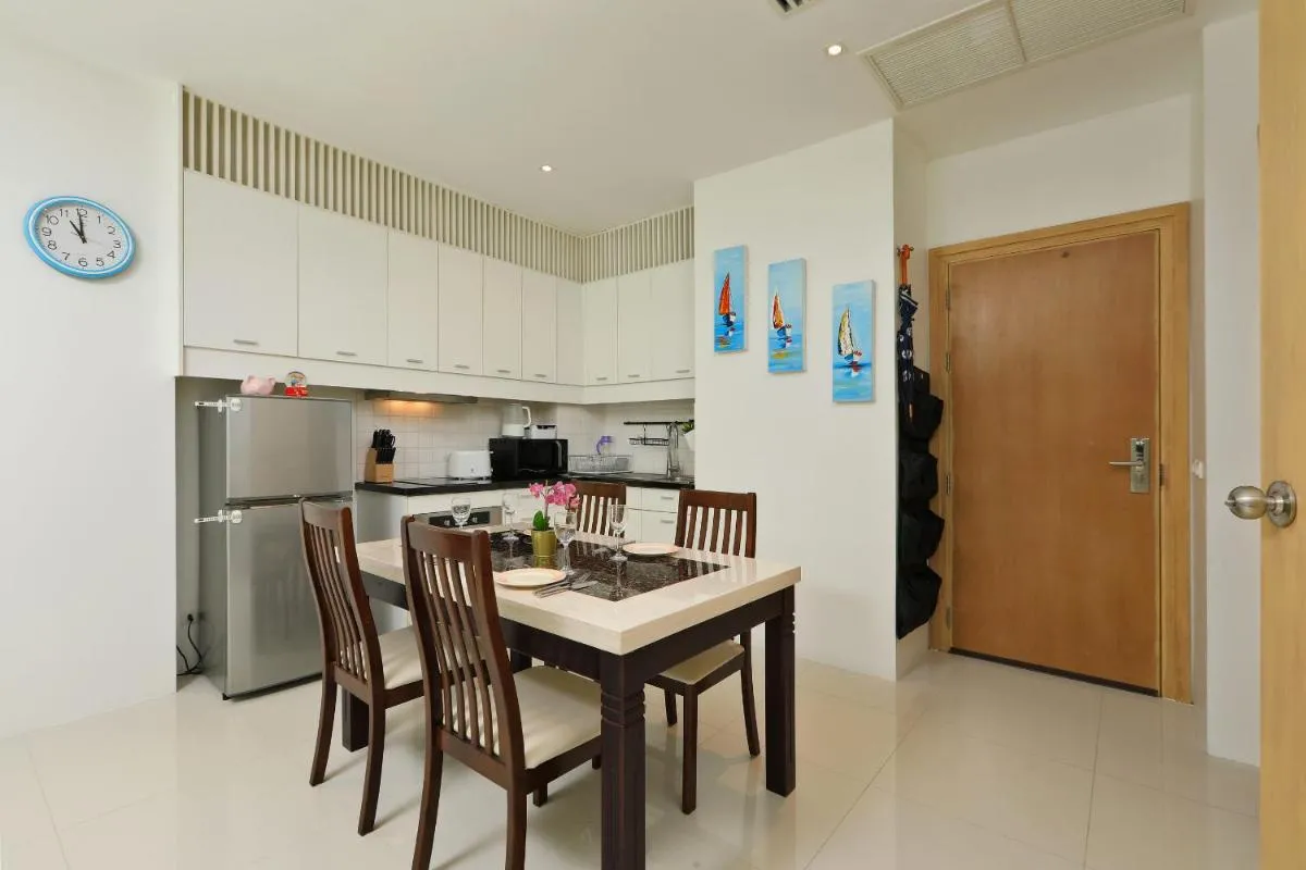 Image 3 of Номер C20 1BR с видом на бассейн by IBG Property