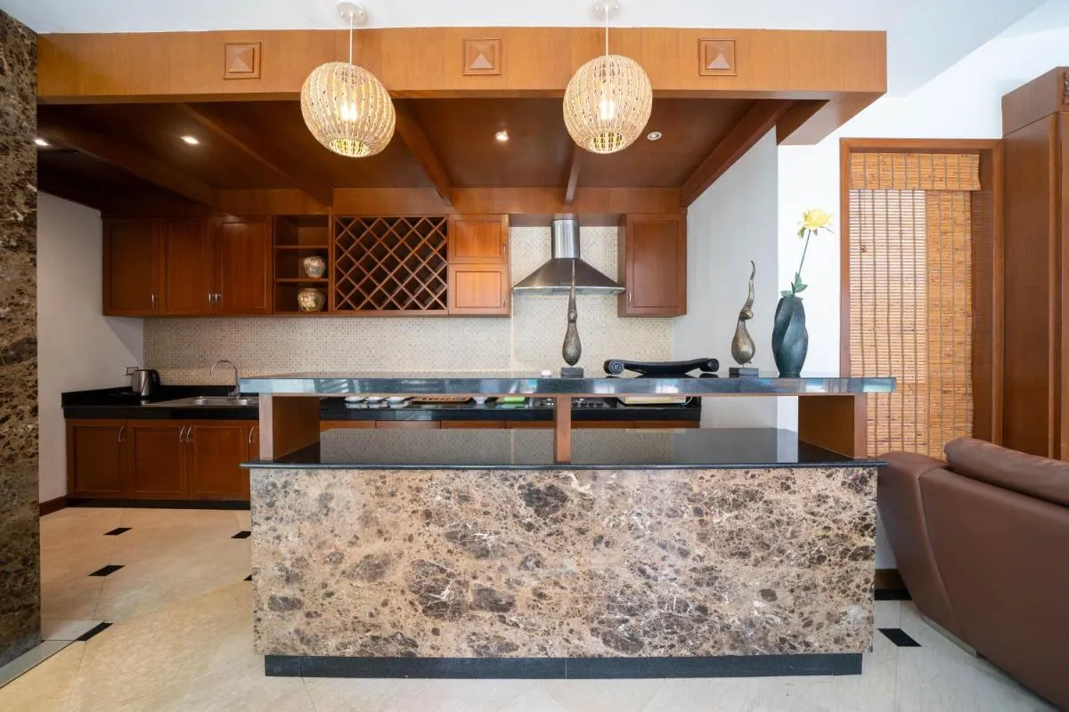 Image 4 of Oasis pool villa