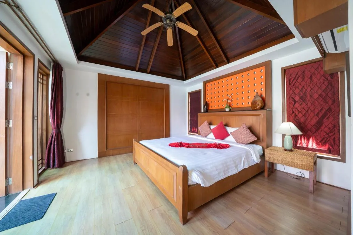 Image 6 of Oasis pool villa