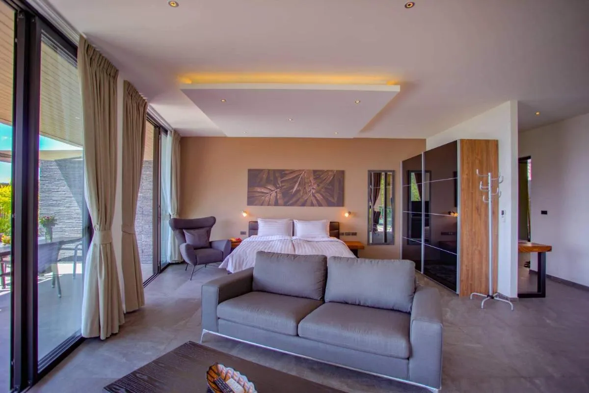 Image 6 of Ocean Rock Kalim