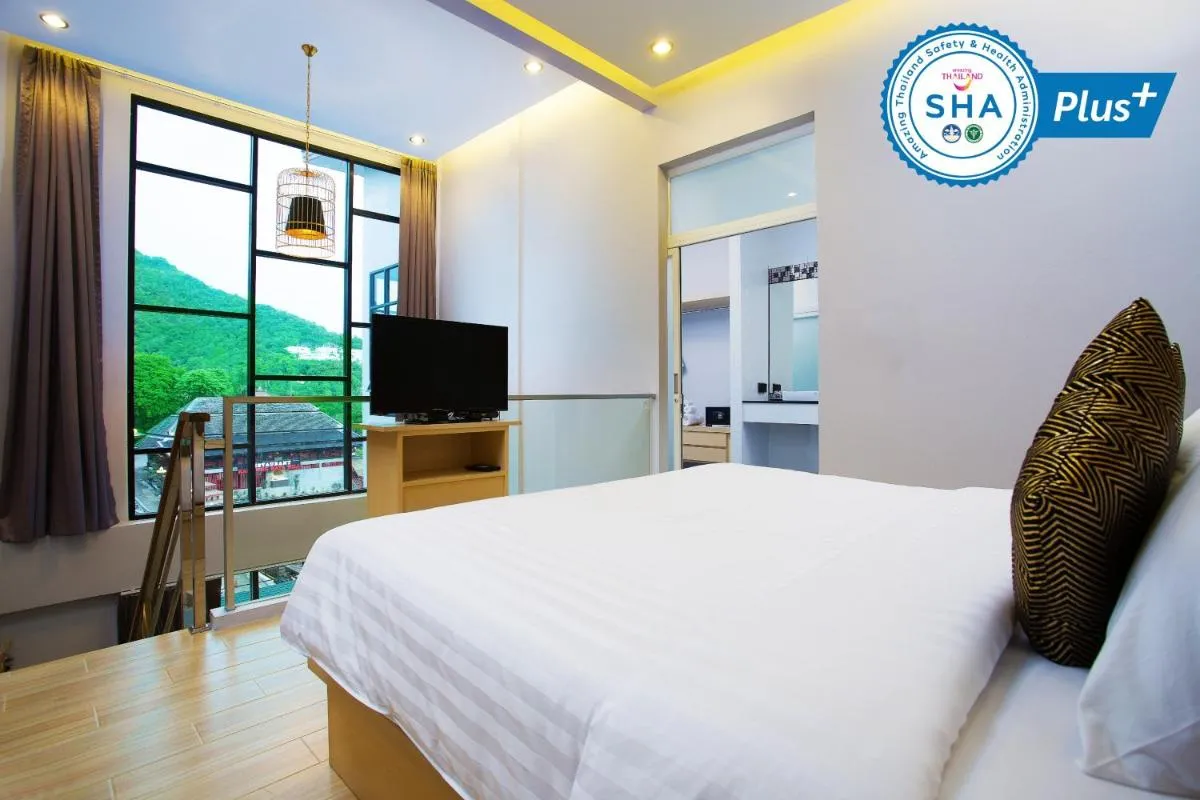 Image 2 of OneLoft Hotel