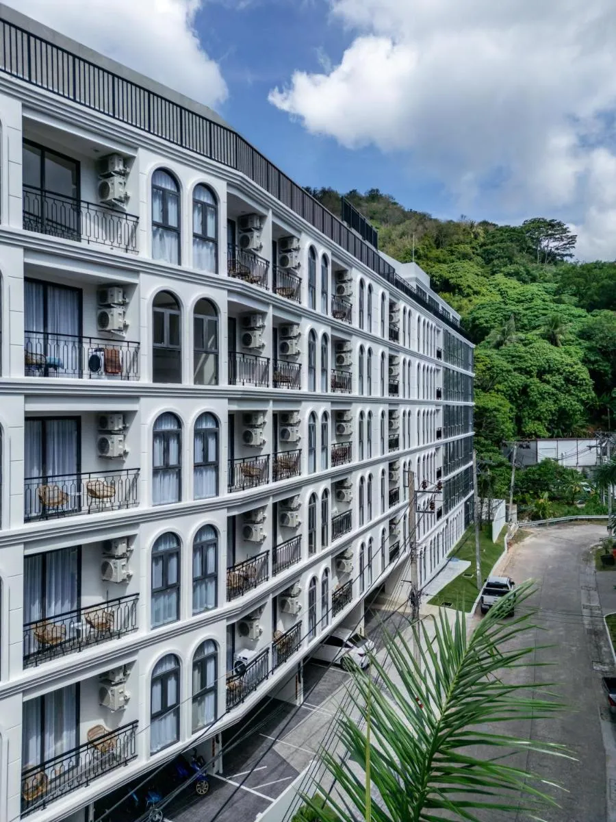 Image 6 of Palmetto Park Hotel and Residence