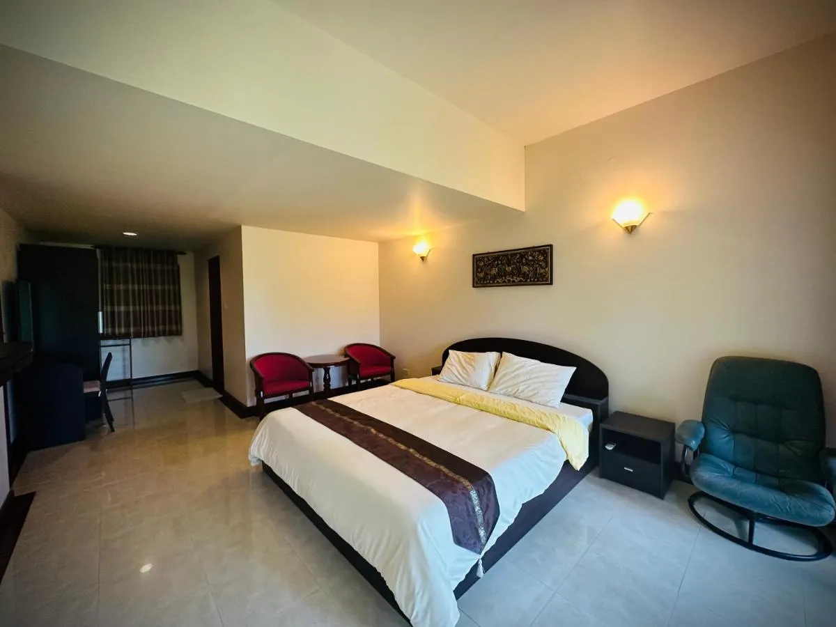 Image 2 of Patong Beach森林屋111