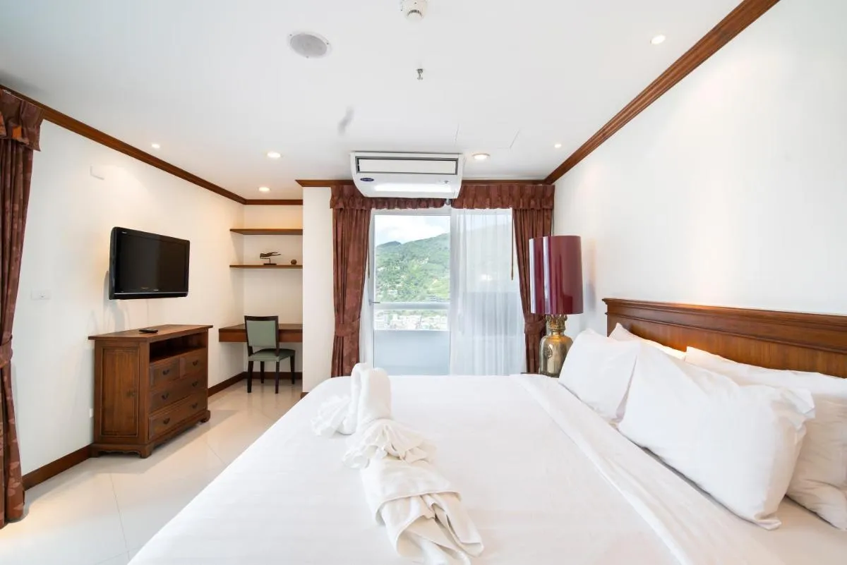 Image 2 of Patong Tower Duplex Seaview 4BR-2901