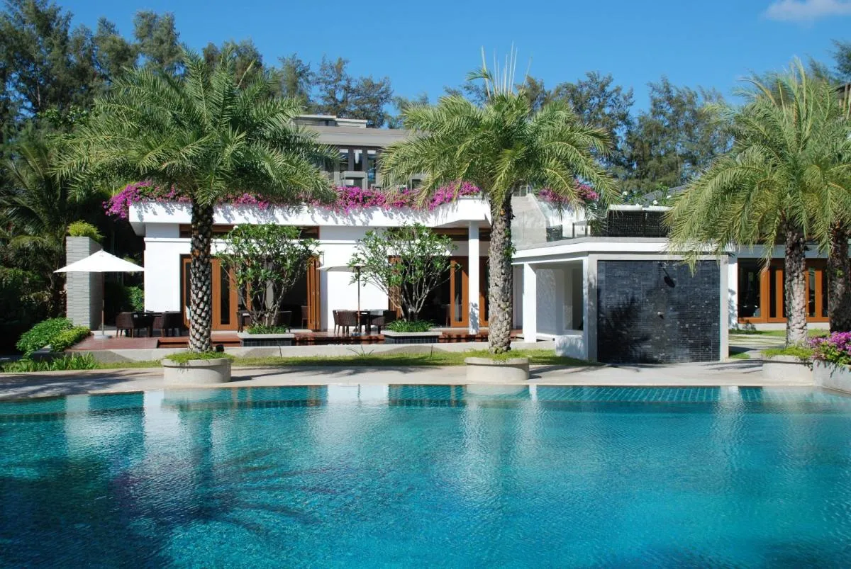 Image 1 of Pearl of Naithon