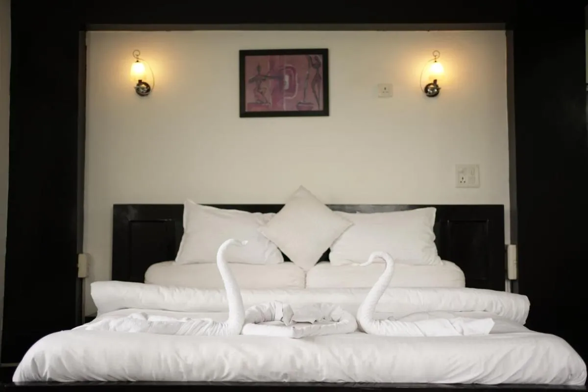 Image 1 of Phuket 420