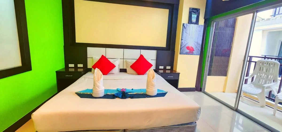 Image 6 of Phuket 420