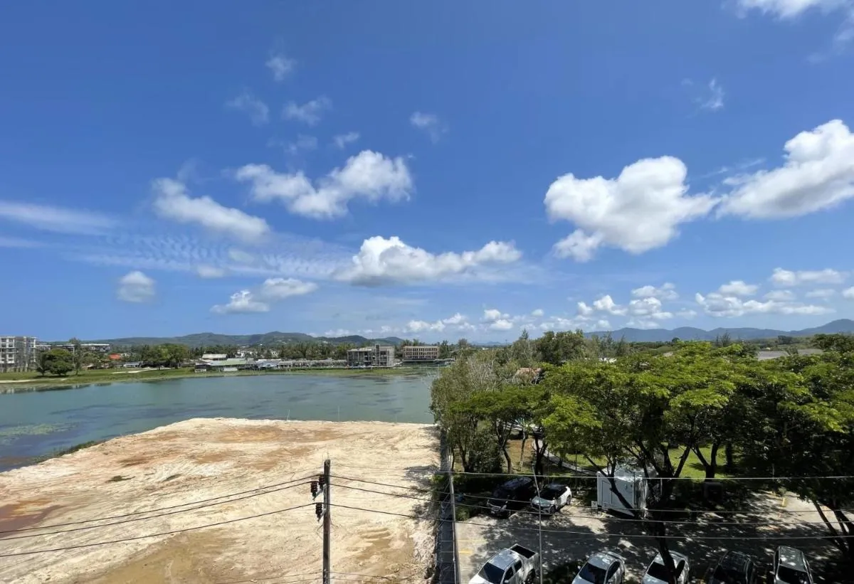 Image 1 of Private apartment Zcape2 near Boat Avenue