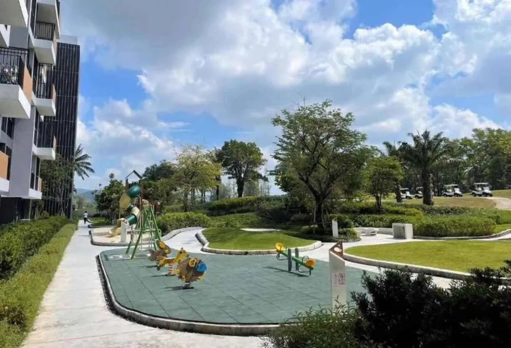 Image 5 of 普吉岛Laguna海滩豪华天际泳池公寓，奢华体验与休闲之选