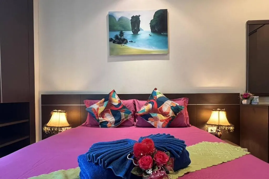 Image 6 of Quiet Patong Apartment near Night Life & Good Food