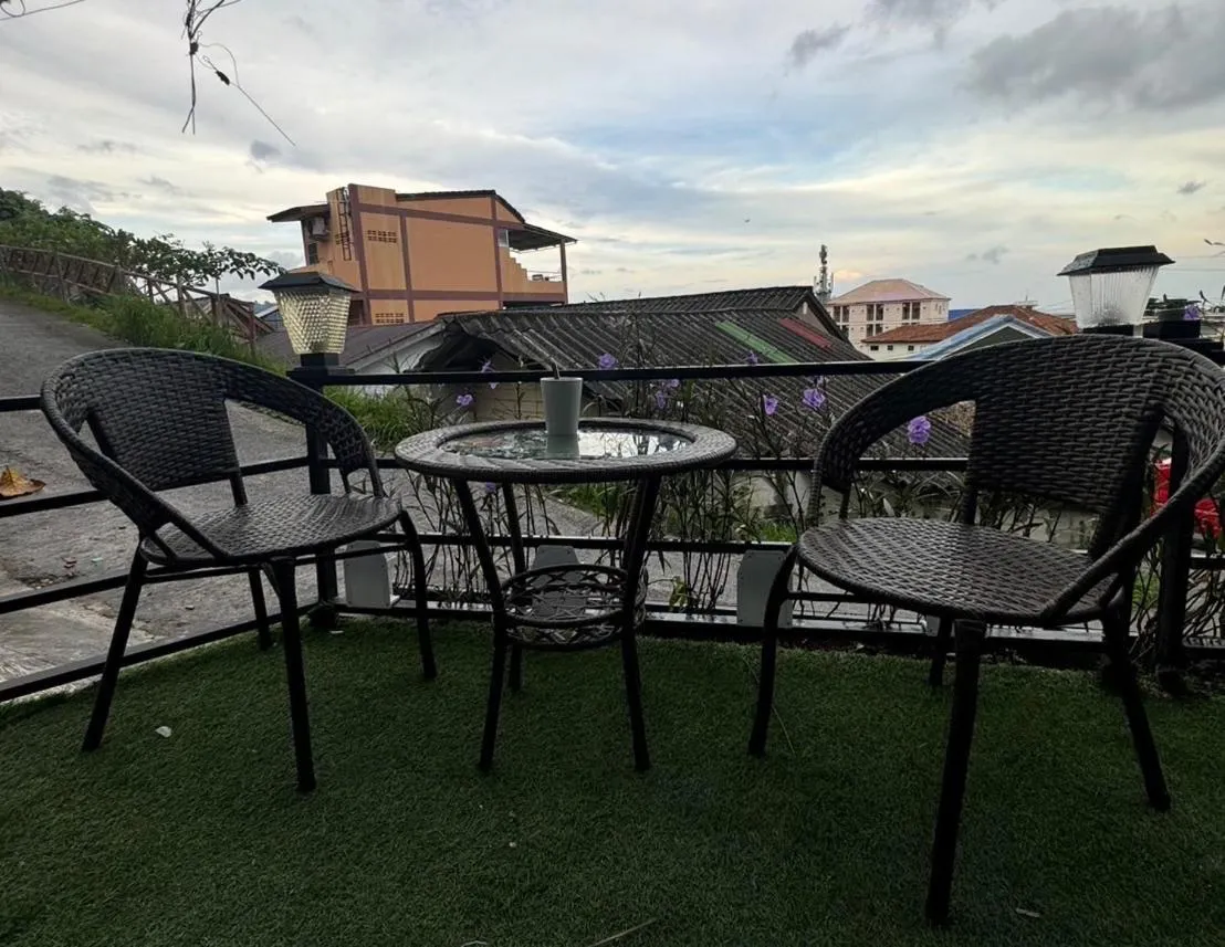 Image 4 of Rinda House