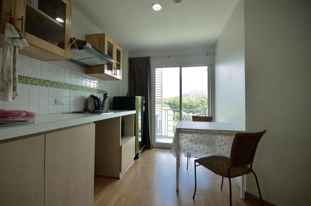 Image 3 of Risa Plus