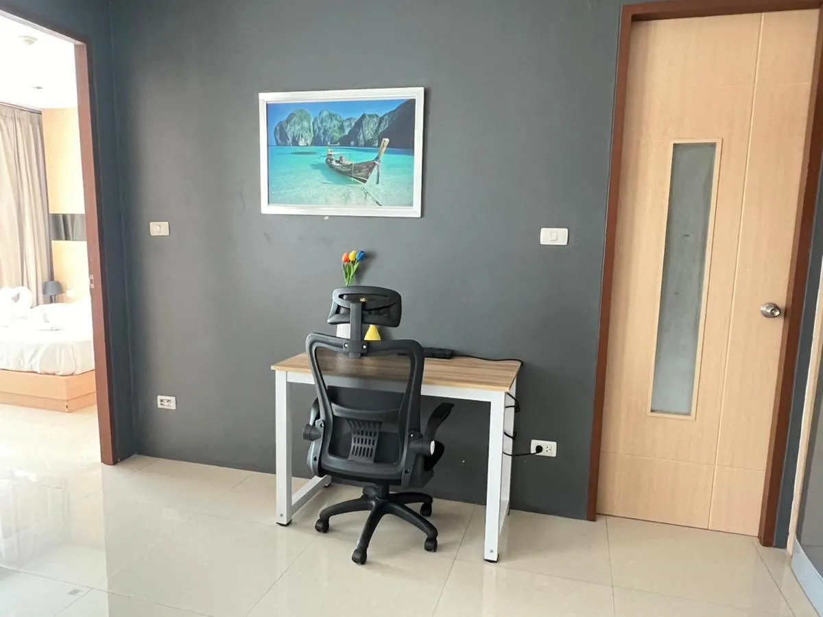 Image 6 of Royal Kamala – 1 separated bedroom Condo