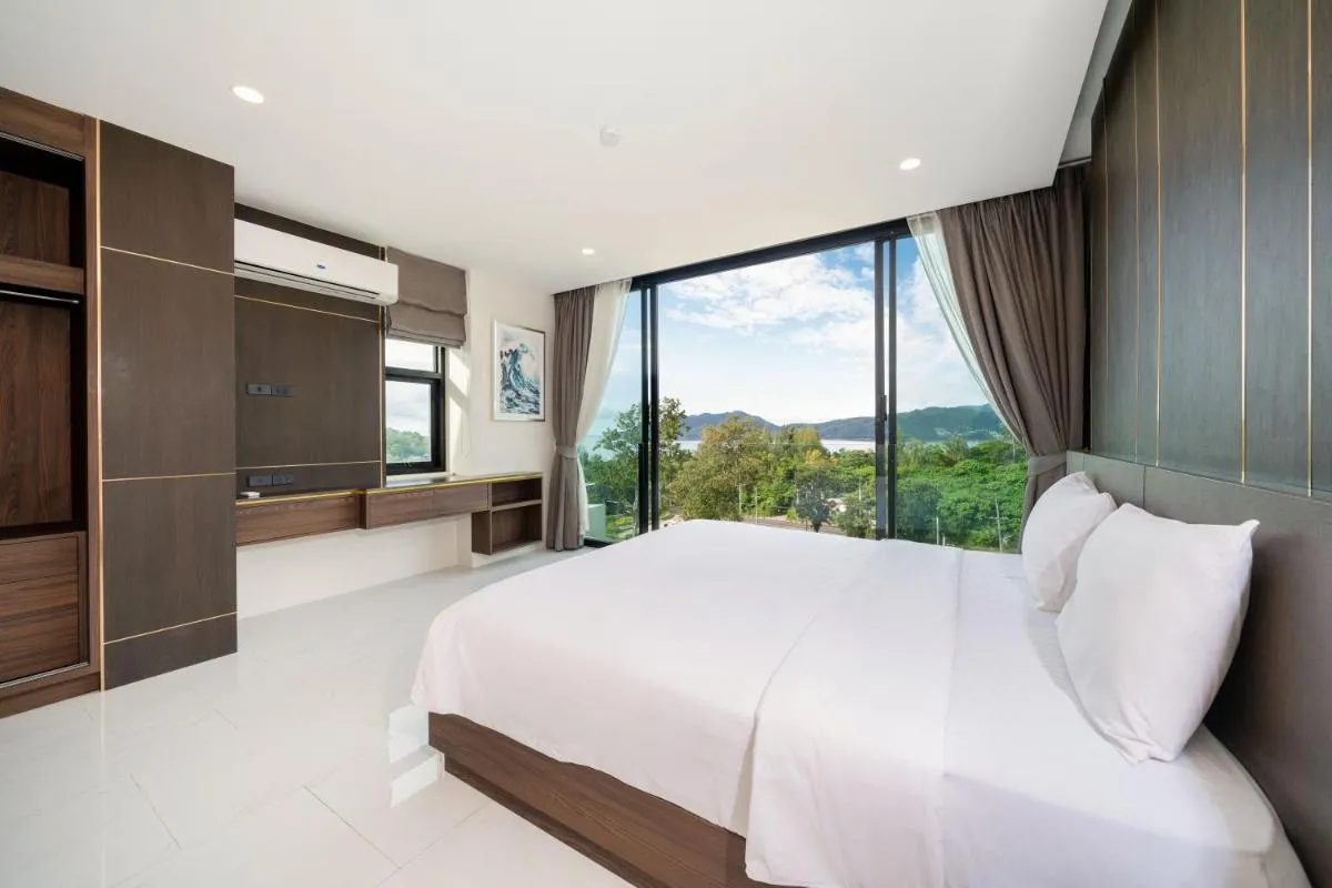 Image 5 of Scenic Seaview 270° Panorama, 2BR Penthouse Viva Patong C701