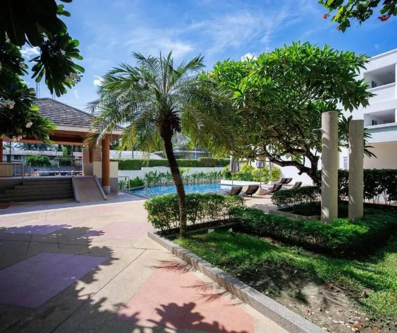 Image 2 of Seaview Condo with Large Pool – BAP1