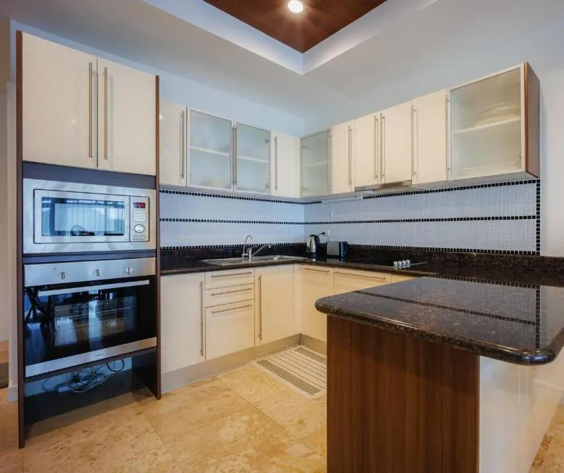 Image 6 of Seaview Condo with Large Pool – BAP1