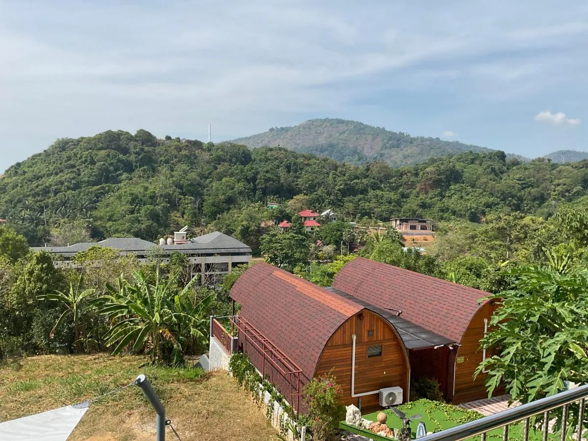 Image 2 of Seaview Eagles Nest Apartment 3