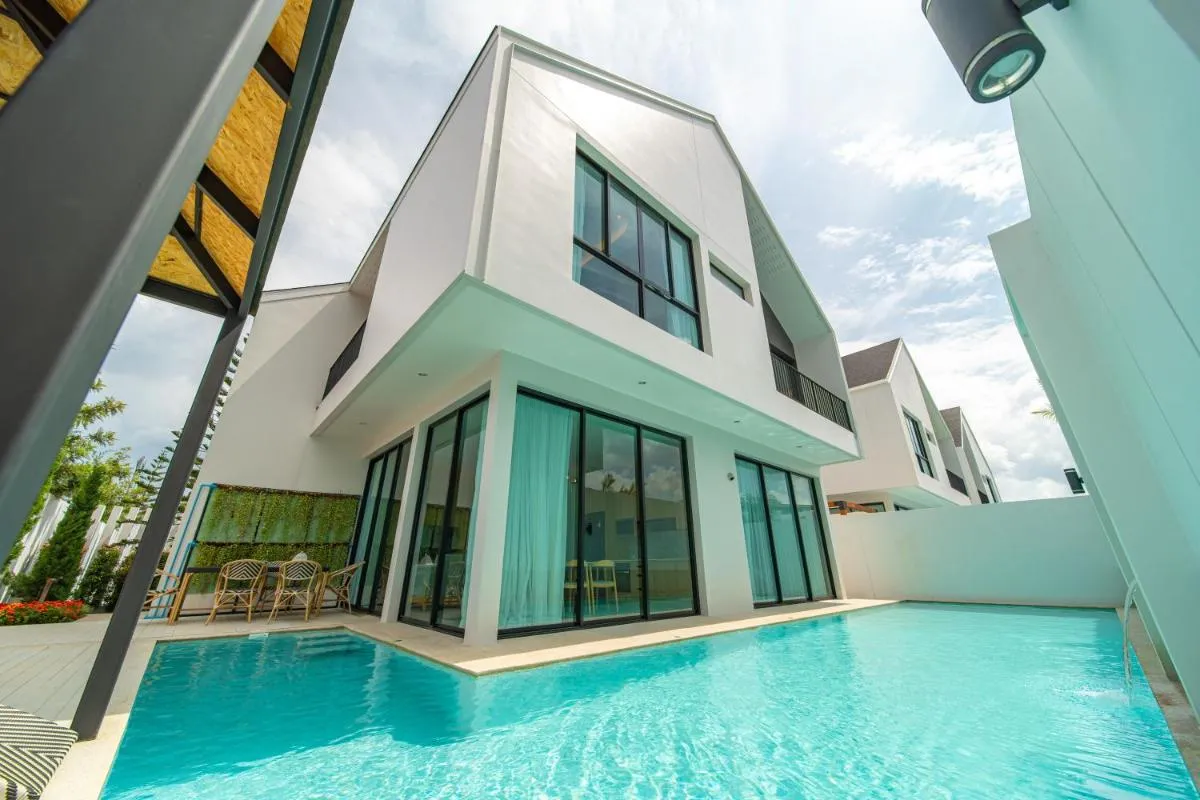 Image 3 of 四卧私人泳池别墅