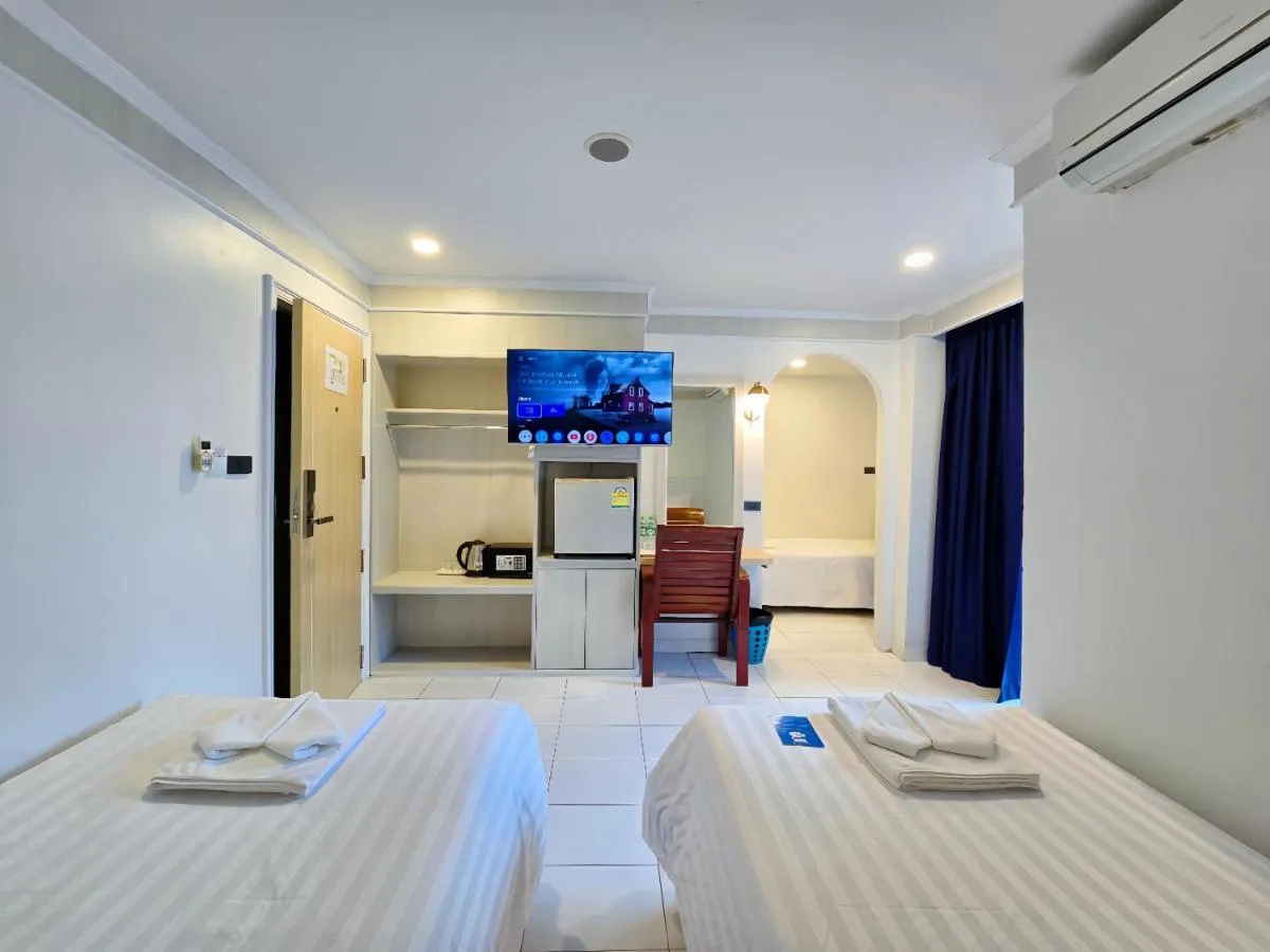 Image 3 of Sira Boutique – Newly renovated