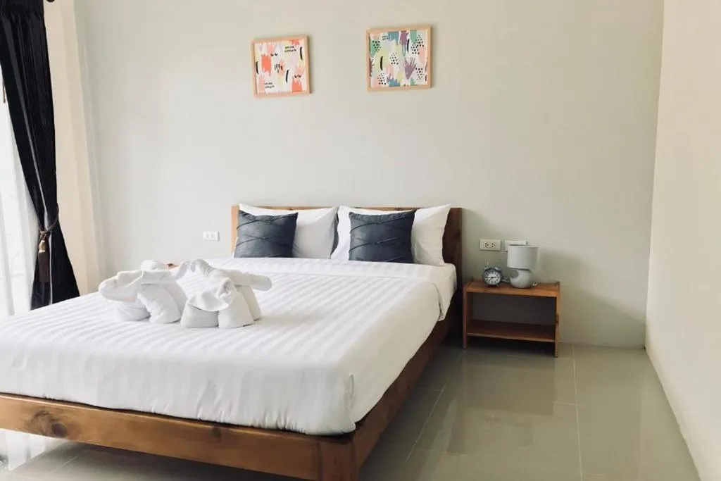 Image of Snooze Inn Phuket – Free Shuttle to Bang Rong Pier