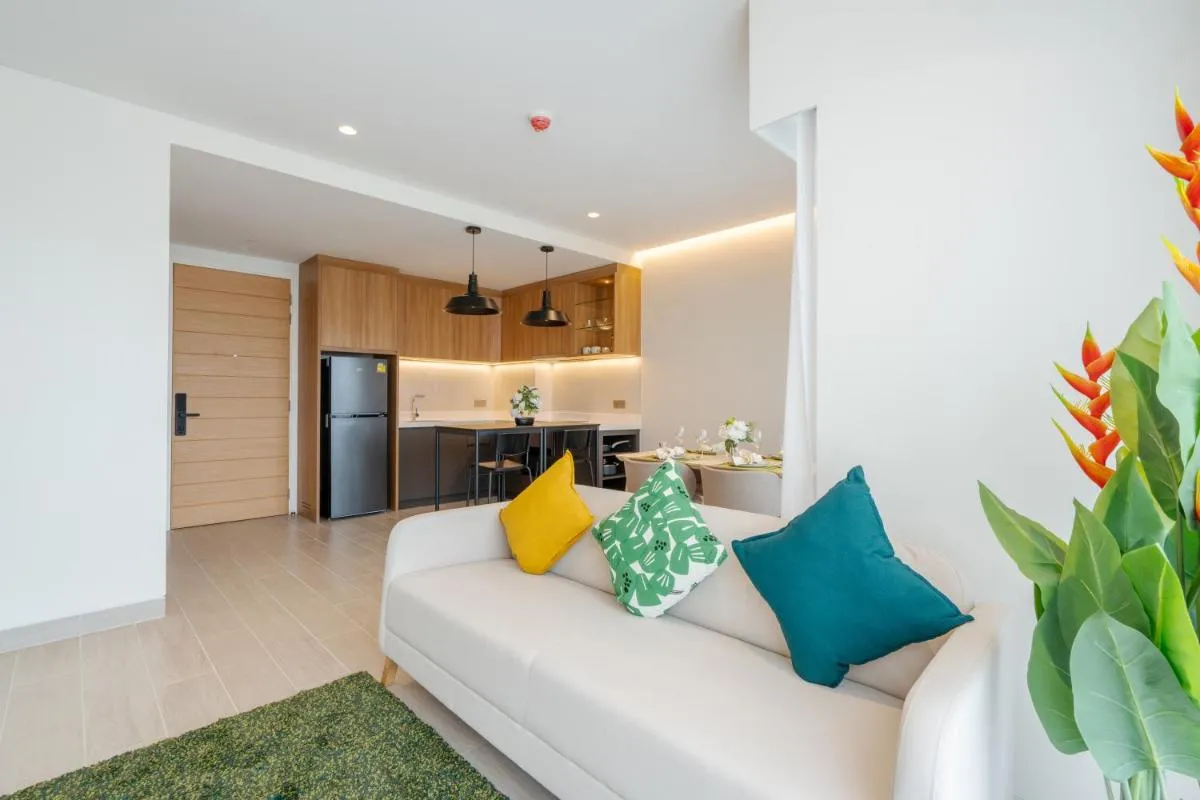 Image 5 of Spacious apartments with panoramic view in Laguna