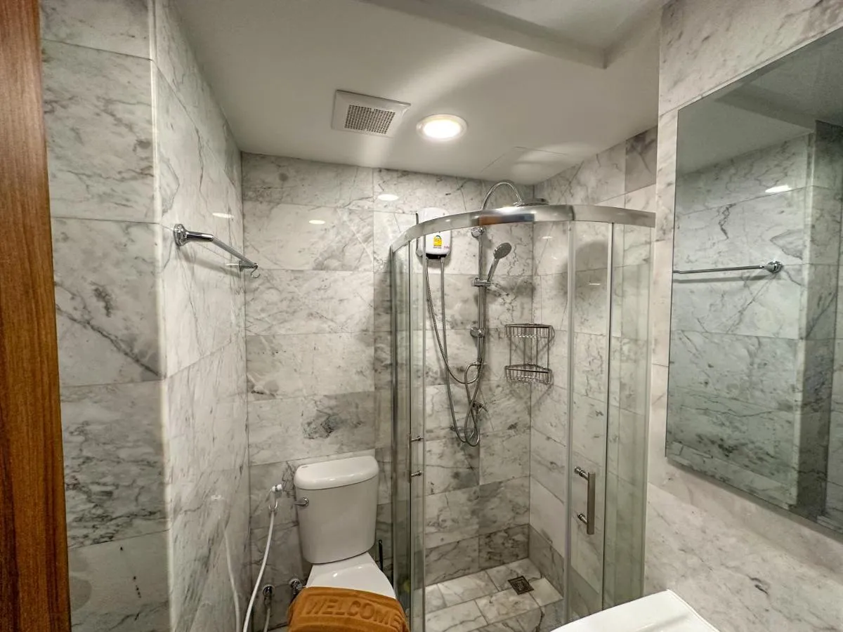 Image 5 of Studio with pool view RBC 320 by IBG Property