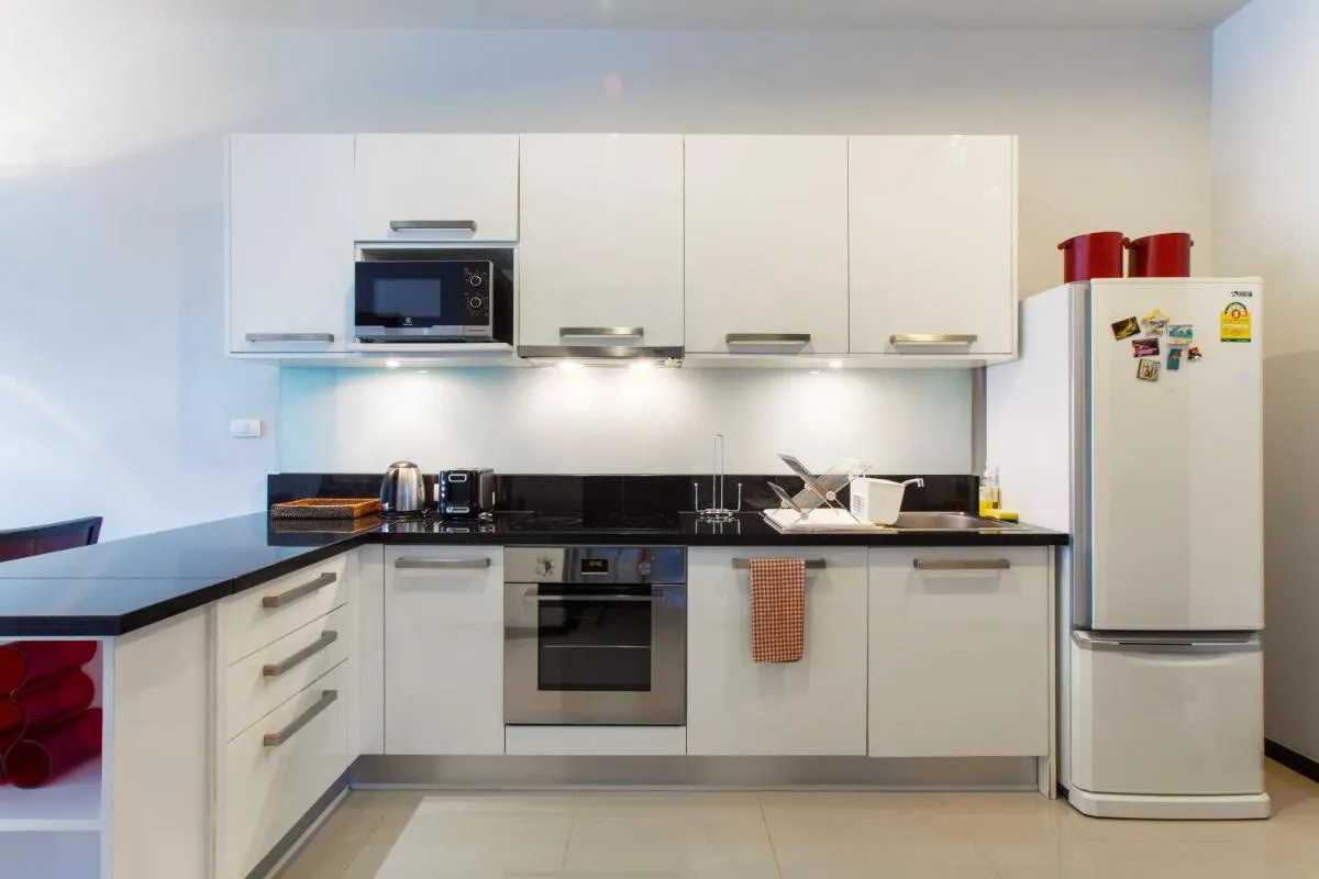 Image 6 of Stylish 3BR Pool Villa Onyx H4, Gated Residence, Near Rawai & Naiharn Beach