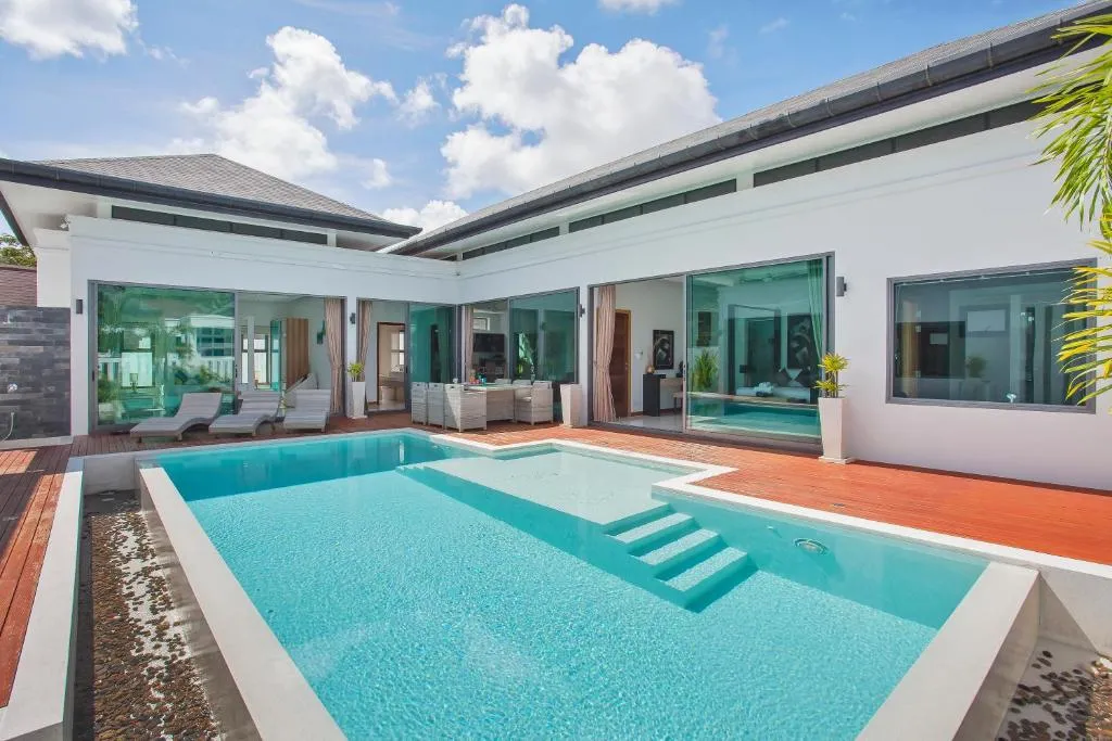 Image of Sumptuous Modern 3BR Pool Villa Mandala