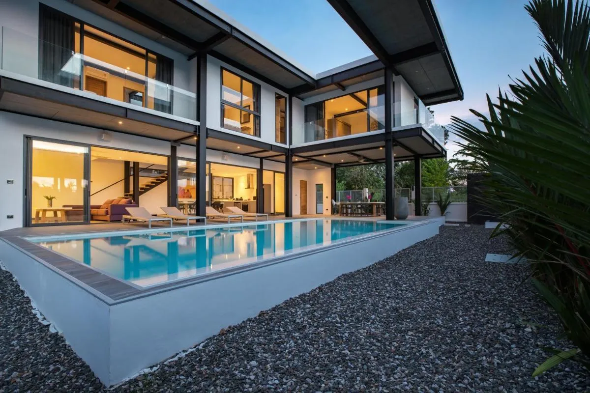 Image 1 of Sunset Garden 6