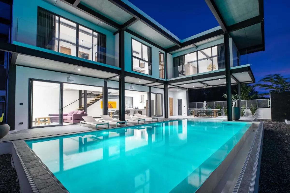 Image 2 of Sunset Garden 6