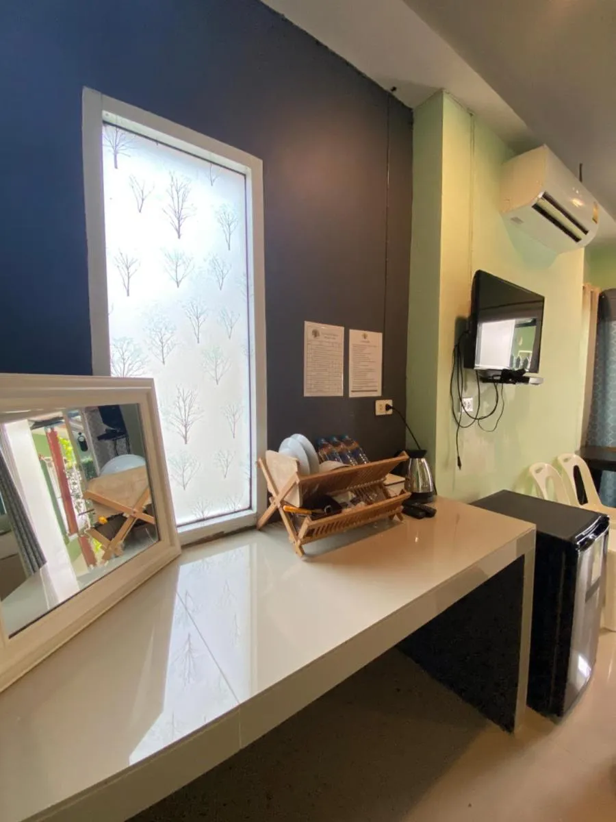 Image 6 of Suntalee House