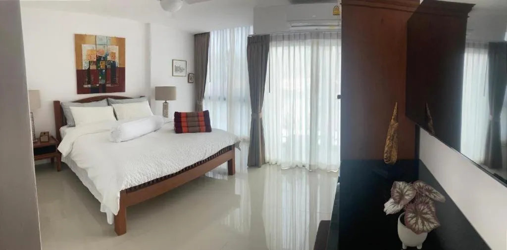 Image 1 of Super Som Rawai