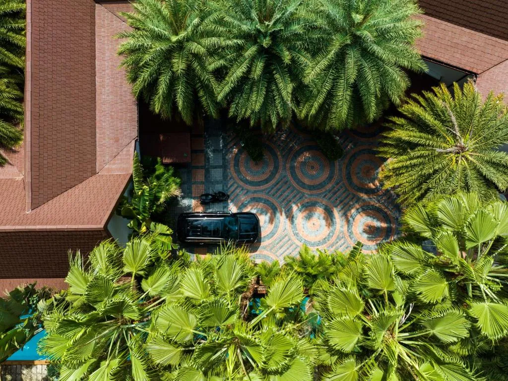 Image of Thassia 1 Modern 5 bedrooms villa – Nai Harn Beach