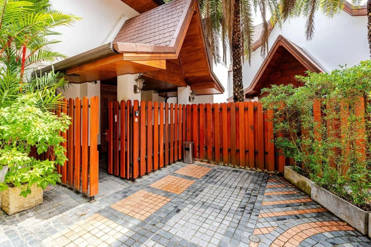 Image 3 of Thassia 1 Modern 5 bedrooms villa – Nai Harn Beach