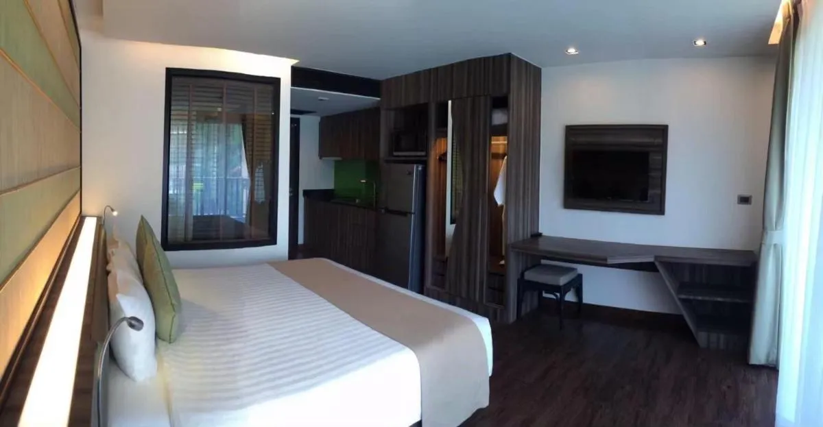 Image 3 of The Beach by Glitter House