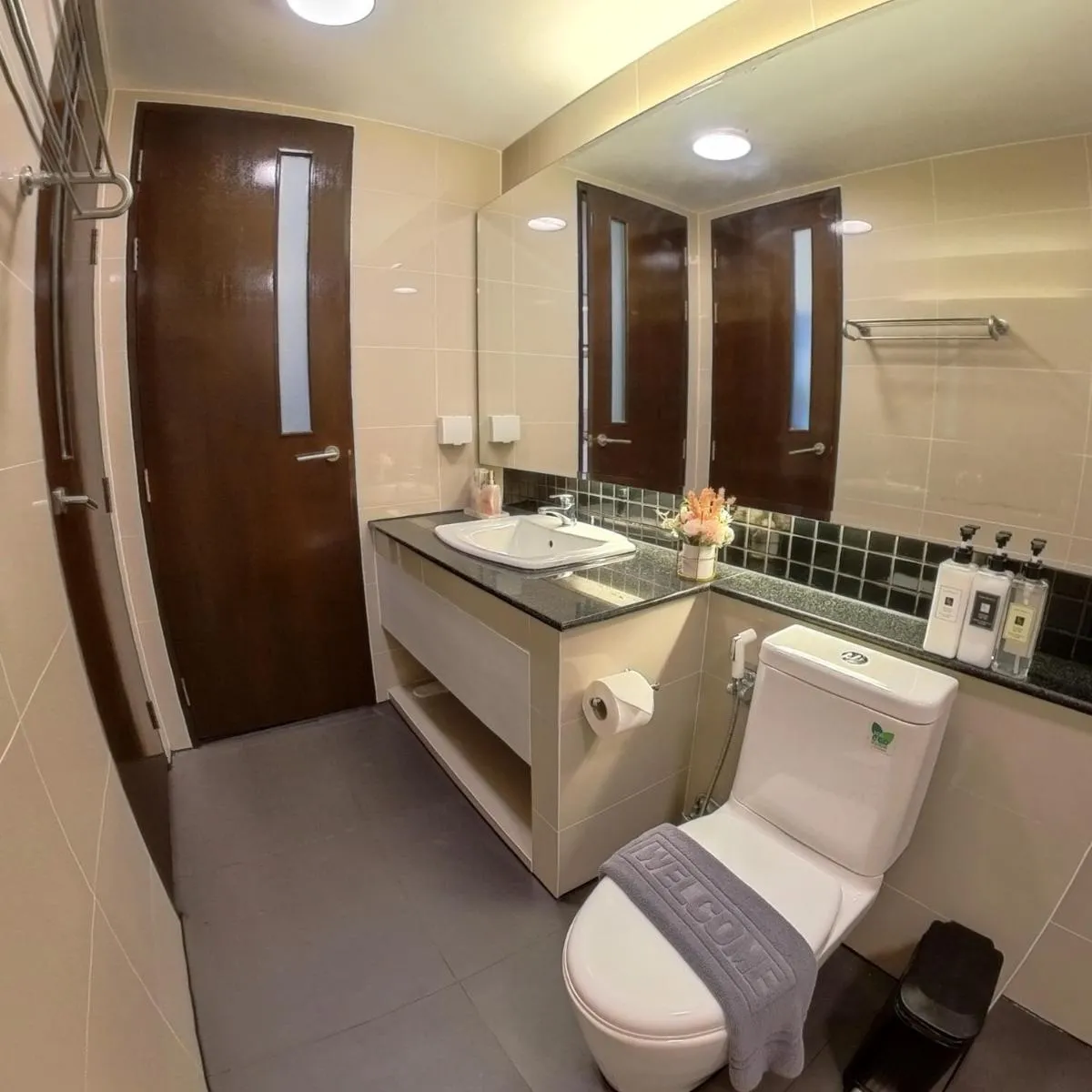 Image 5 of The Kris Residence Two Bedrooms Apartment