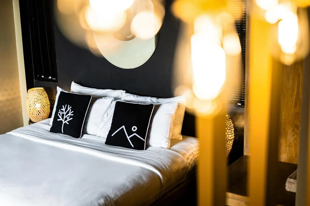 Image 3 of The Mangrove by Blu Monkey