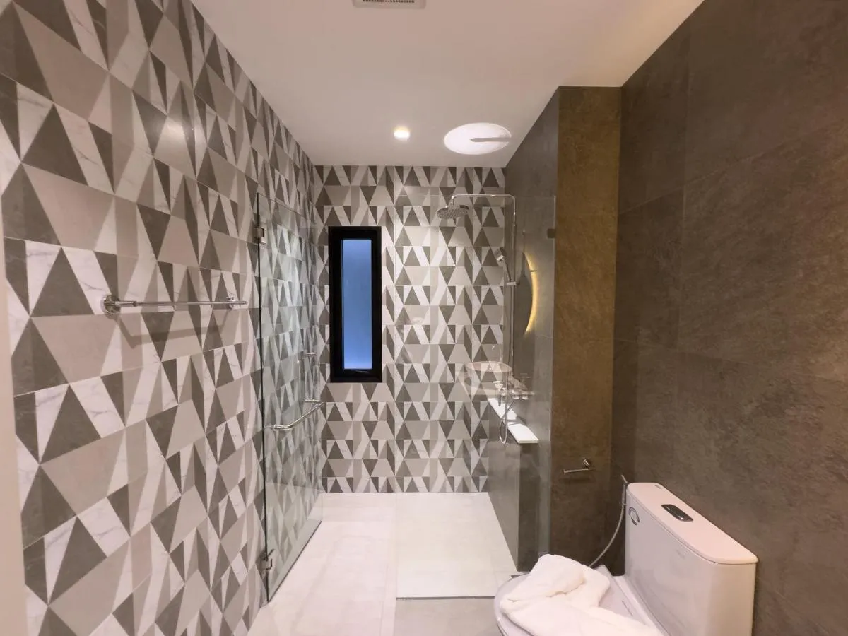 Image 4 of Title Halo by EIE ASSIA