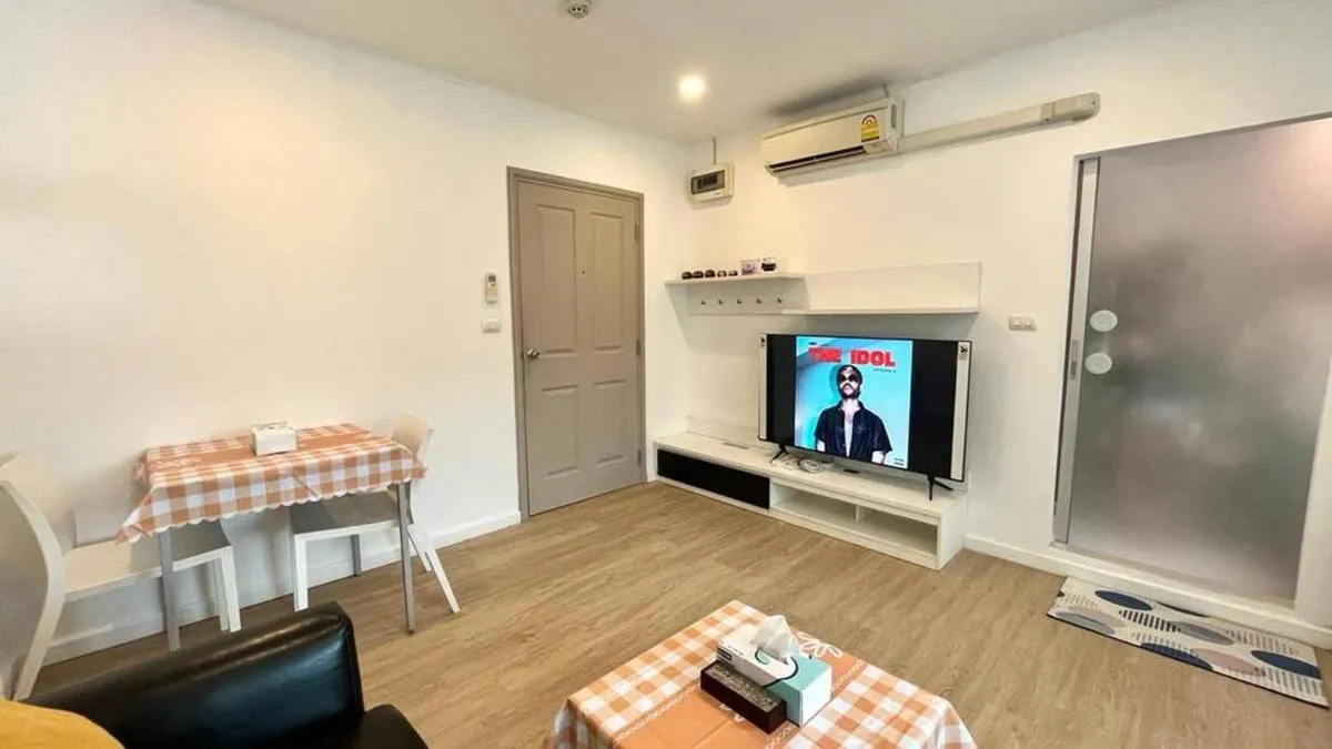 Image 1 of Top Floor One Br Apartment Between Patonghkt City