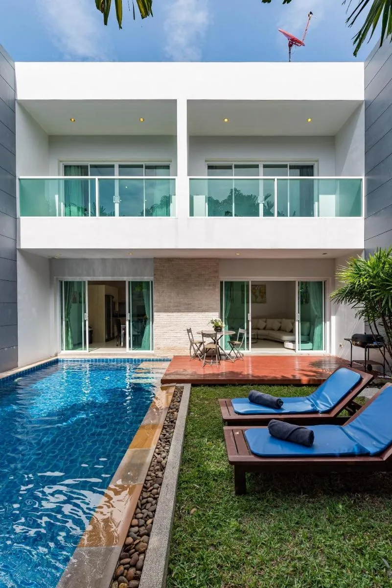 Image 3 of Trixie House 3