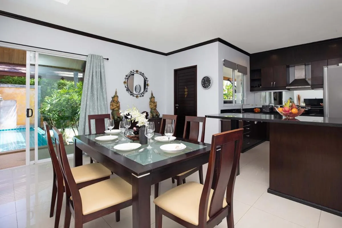 Image 4 of Tropical 3BR Pool Villa Prima, just 5min Drive to NaiHarn and Rawai Beach