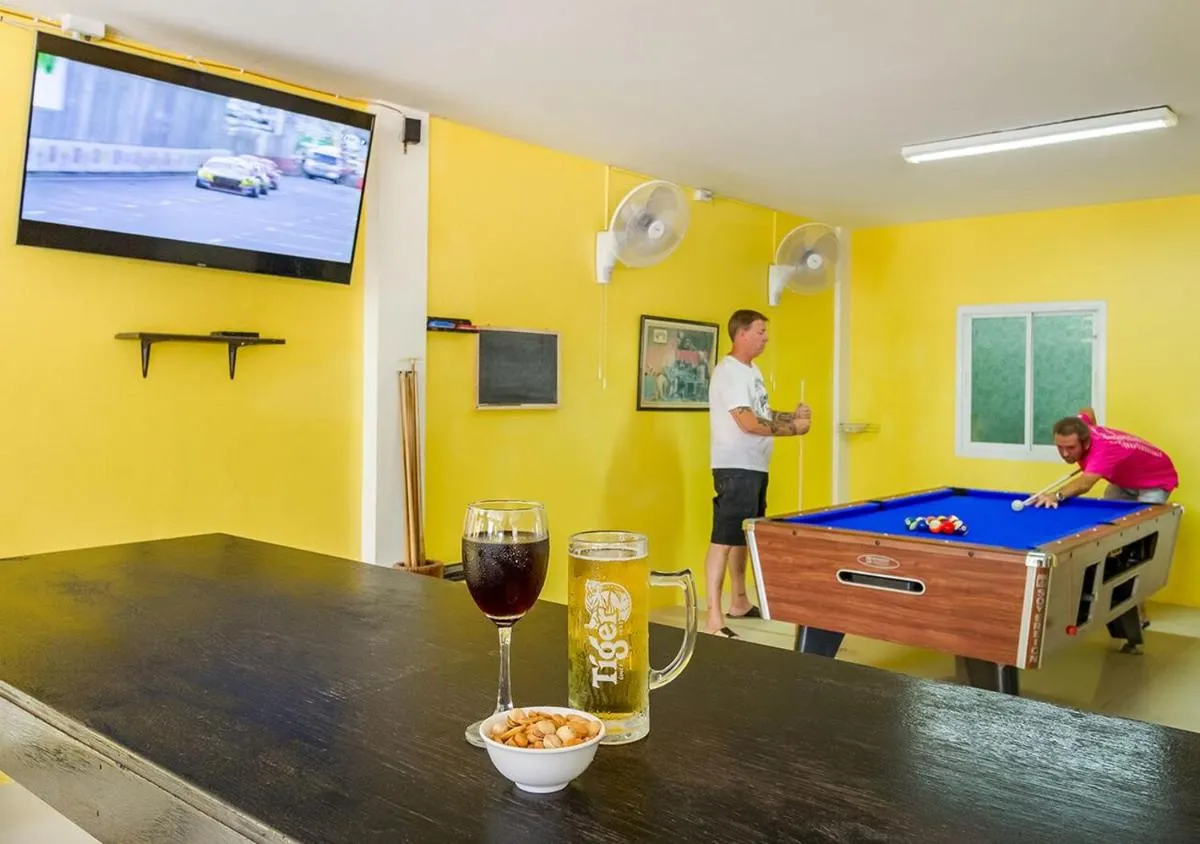 Image 4 of Tropical Sands