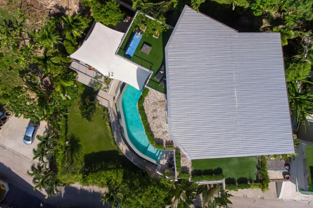 Image 3 of Villa Beyond 9 Bedroom Fully Staffed Seaview Villa