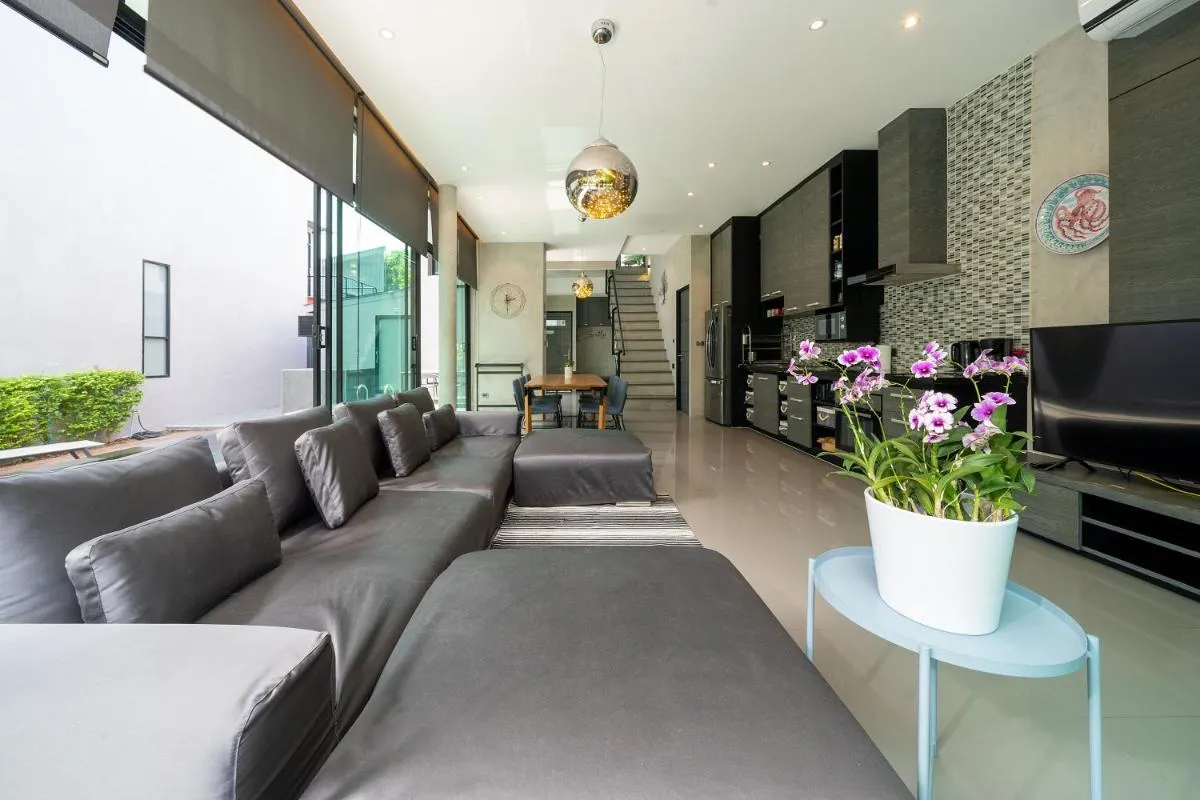 Image 4 of Villa Lami – Luxury 3-Bedroom Modern Villa in Phuket with Private Pool, Gym & Sauna