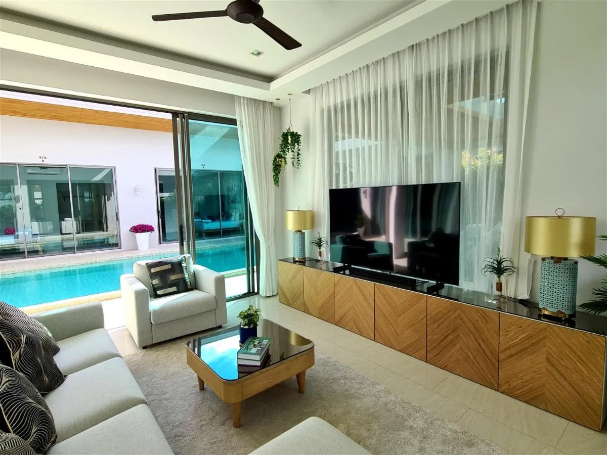 Image 5 of Villa Mimosa III: Spacious 4 Bedroom Private pool Villa