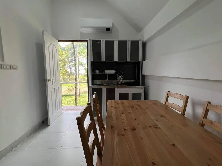 Image 2 of Villa Studio with Balcony near Beach & Nightlife