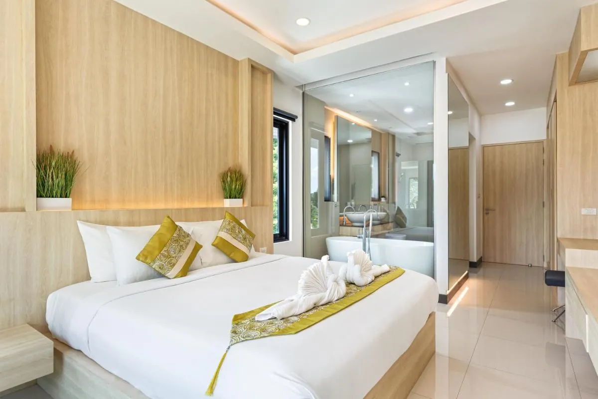 Image 3 of Villa White Pool